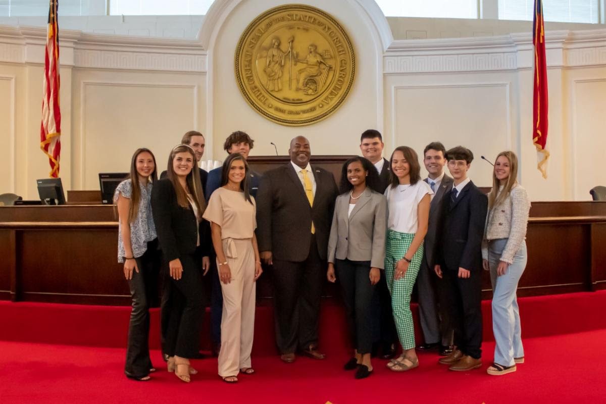 Learning opportunity for teenagers as N.C. Senate Page still available