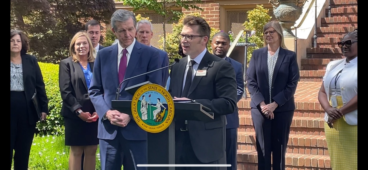 Gov. Cooper signs order highlighting North Carolina’s commitment to building “age-friendly” state