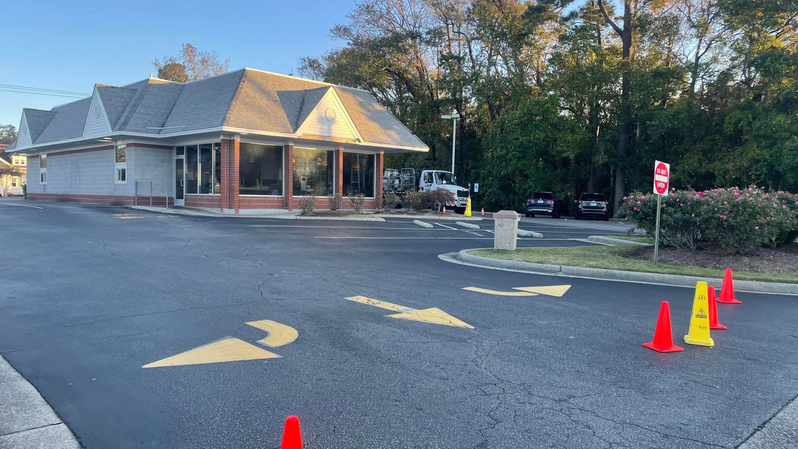 McDonald’s in Kitty Hawk closed by owner/operator in “real estate decision”