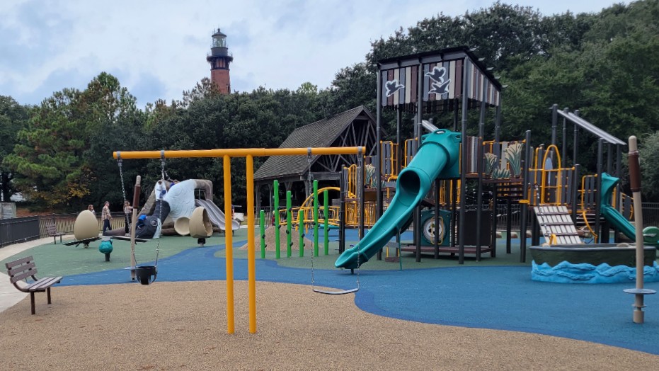 Playground highlighting Currituck’s waterfowl heritage now open in Historic Corolla Park